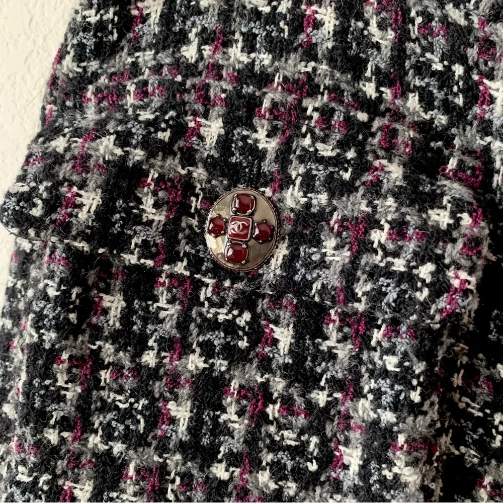 Chanel cc gems button pocket mini skirt wool cashmere knit tweed